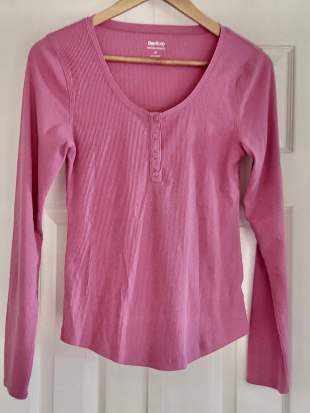 Gap Body Scoopneck Forever Favorite L/S Tee - M